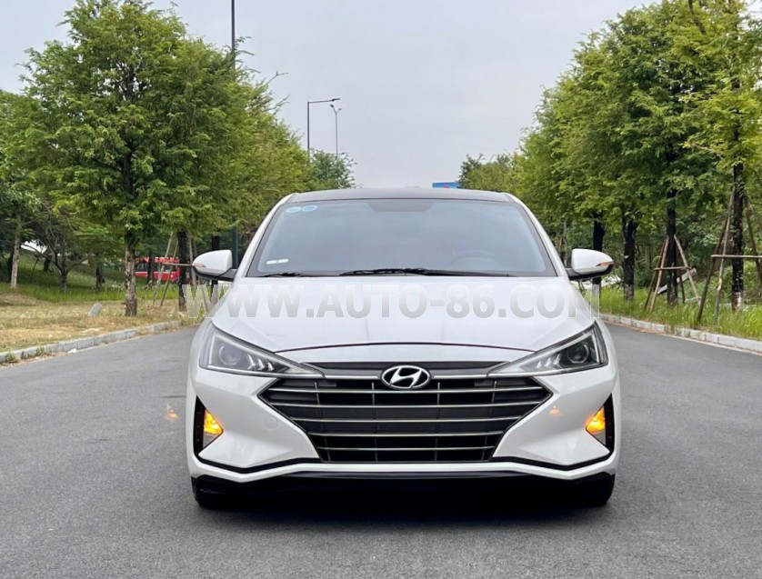 Hyundai Elantra 1.6 MT 2021