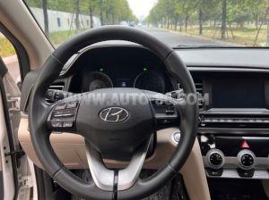 Xe Hyundai Elantra 1.6 MT 2021