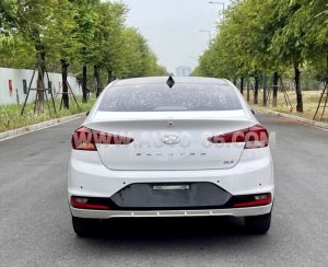 Xe Hyundai Elantra 1.6 MT 2021