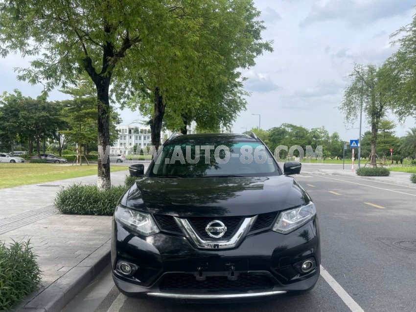 Nissan X trail 2.5 SV 4WD PREMIUM 2017