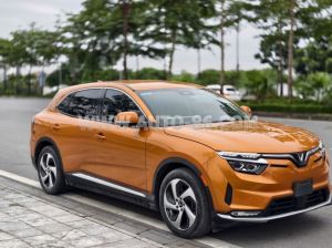 Xe VinFast VF8 Eco AWD 2022