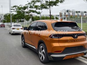 Xe VinFast VF8 Eco AWD 2022