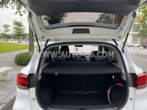 Xe MG ZS Standard 1.5 AT 2WD 2024