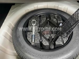 Xe MG ZS Standard 1.5 AT 2WD 2024