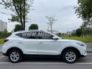 Xe MG ZS Standard 1.5 AT 2WD 2024