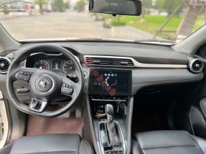 Xe MG ZS Standard 1.5 AT 2WD 2024