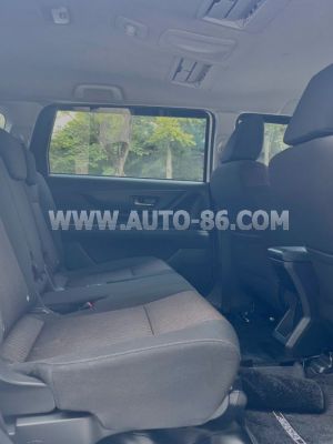 Xe Toyota Avanza Premio 1.5 AT 2024