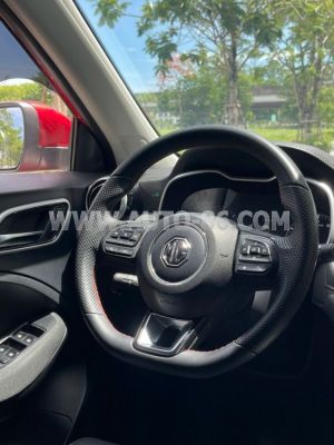 Xe MG ZS Standard 1.5 AT 2WD 2024