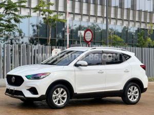 Xe MG ZS Standard 1.5 AT 2WD 2024