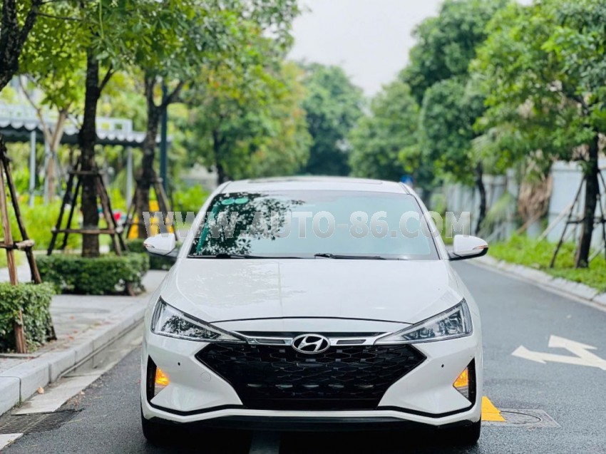 Hyundai Elantra 2.0 AT 2020