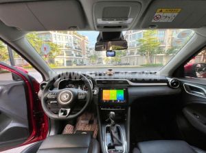 Xe MG ZS Standard 1.5 AT 2WD 2024